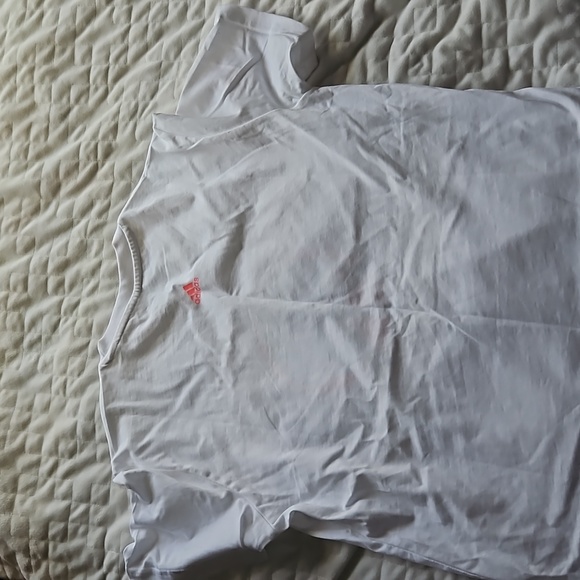 Adidas tee - Picture 6 of 6